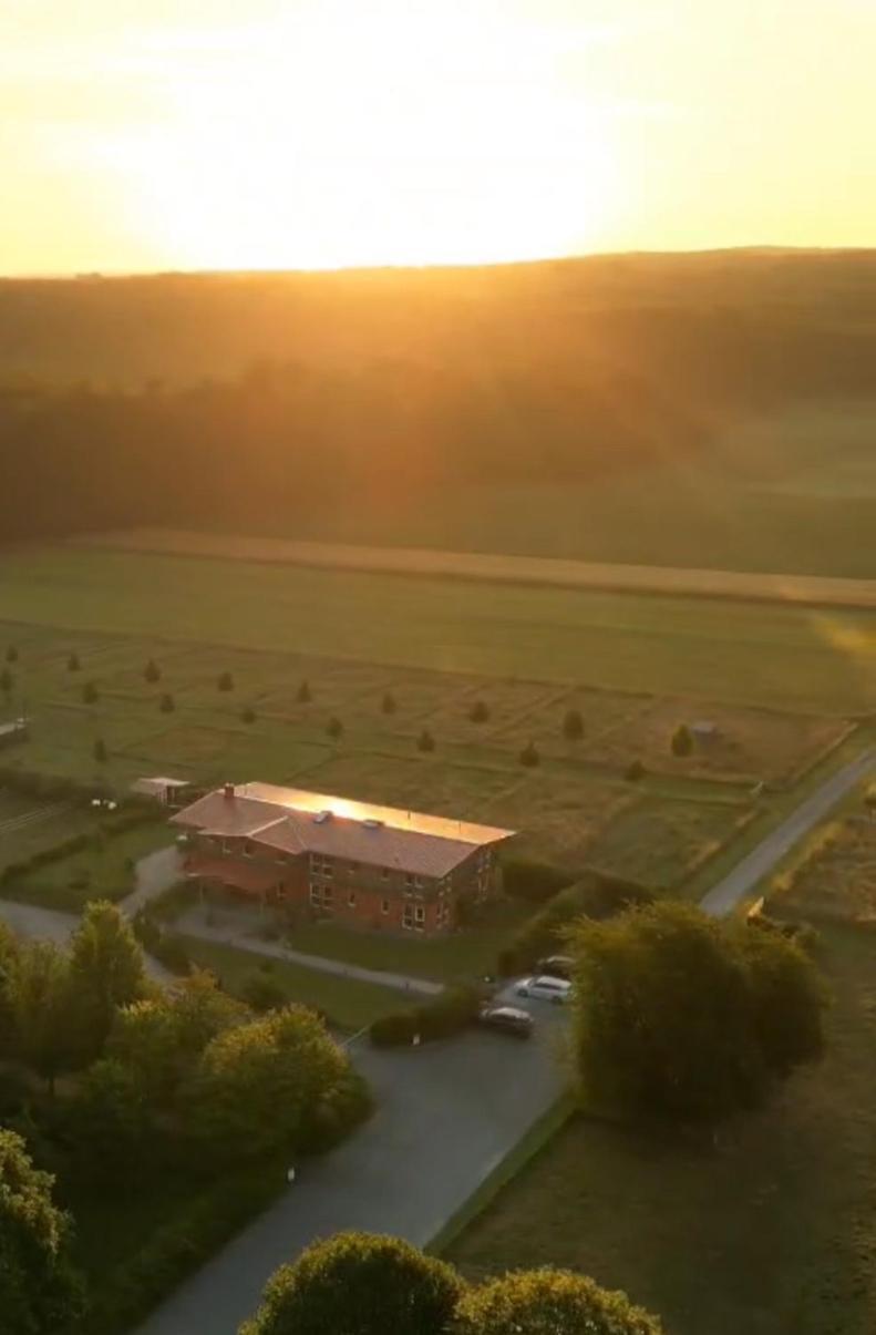 Hotel Rappenhof Breuna Exterior photo